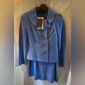 St. John Riviera Blue Textured Knit Jacket & Skirt Set Size 8 NWT $1,690 Retail